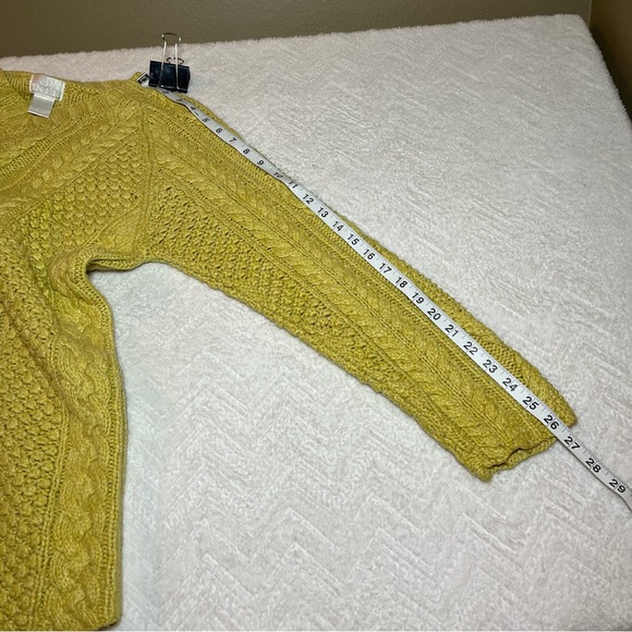 Moda Intl Sweater Women’s Medium Cable knit‎ Butter Yellow Angora Blend - Picture 3 of 7